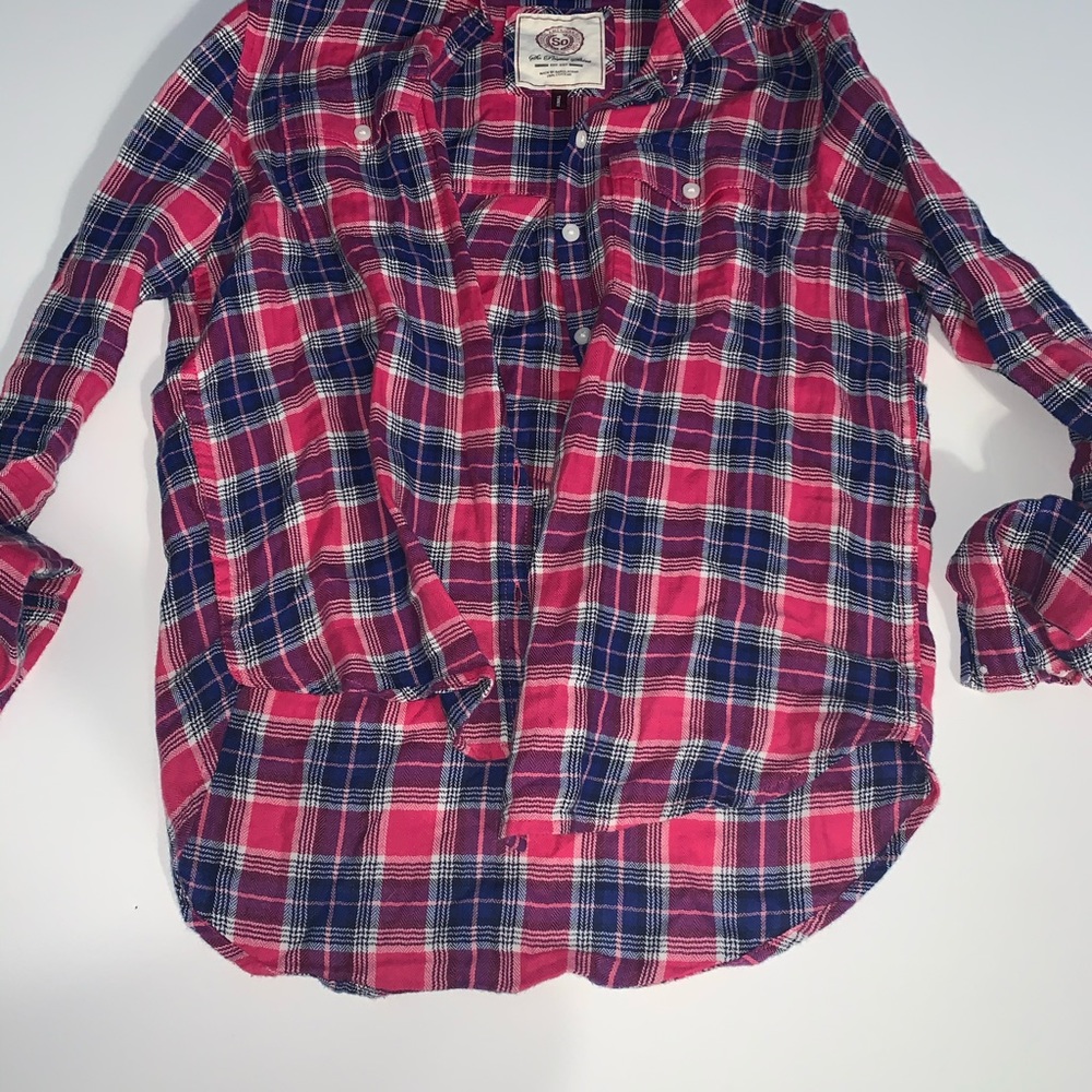 SO button down - Picture 2 of 3